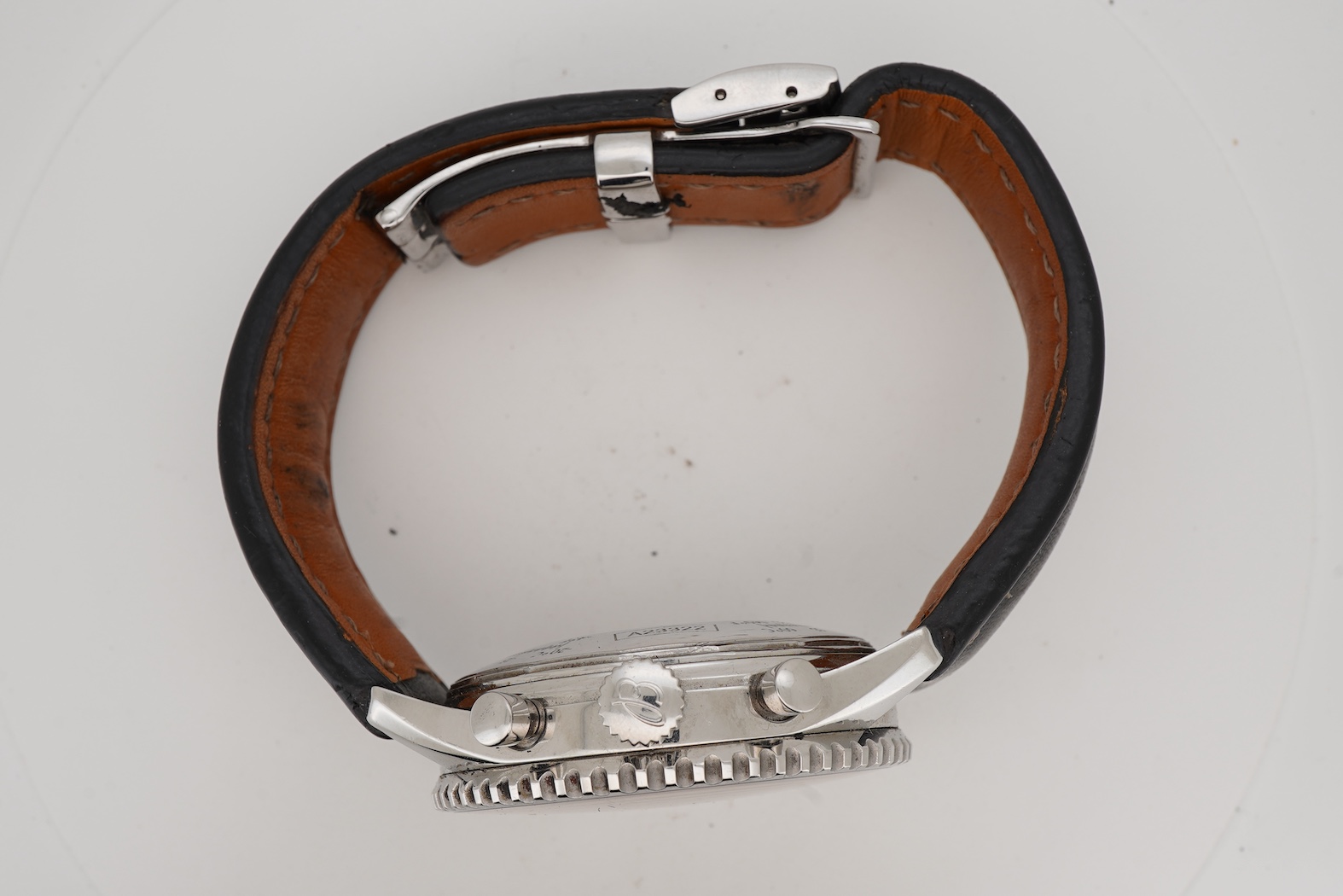 A gentleman's late 20th century stainless steel Breitling Chronometre Navitimer manual wind wrist watch